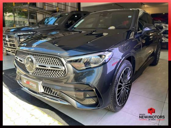 MERCEDES-BENZ GLC 300 2.0 MHEV AMG LINE COUPÉ 4MATIC 9G-TRONIC